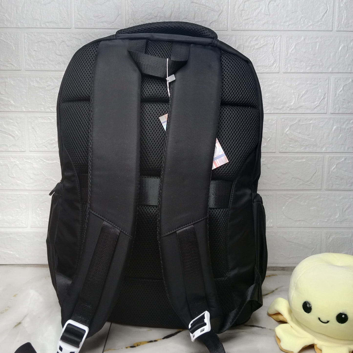 BLACK ZIG ZAG PRINT SCHOOL BAG (6027)